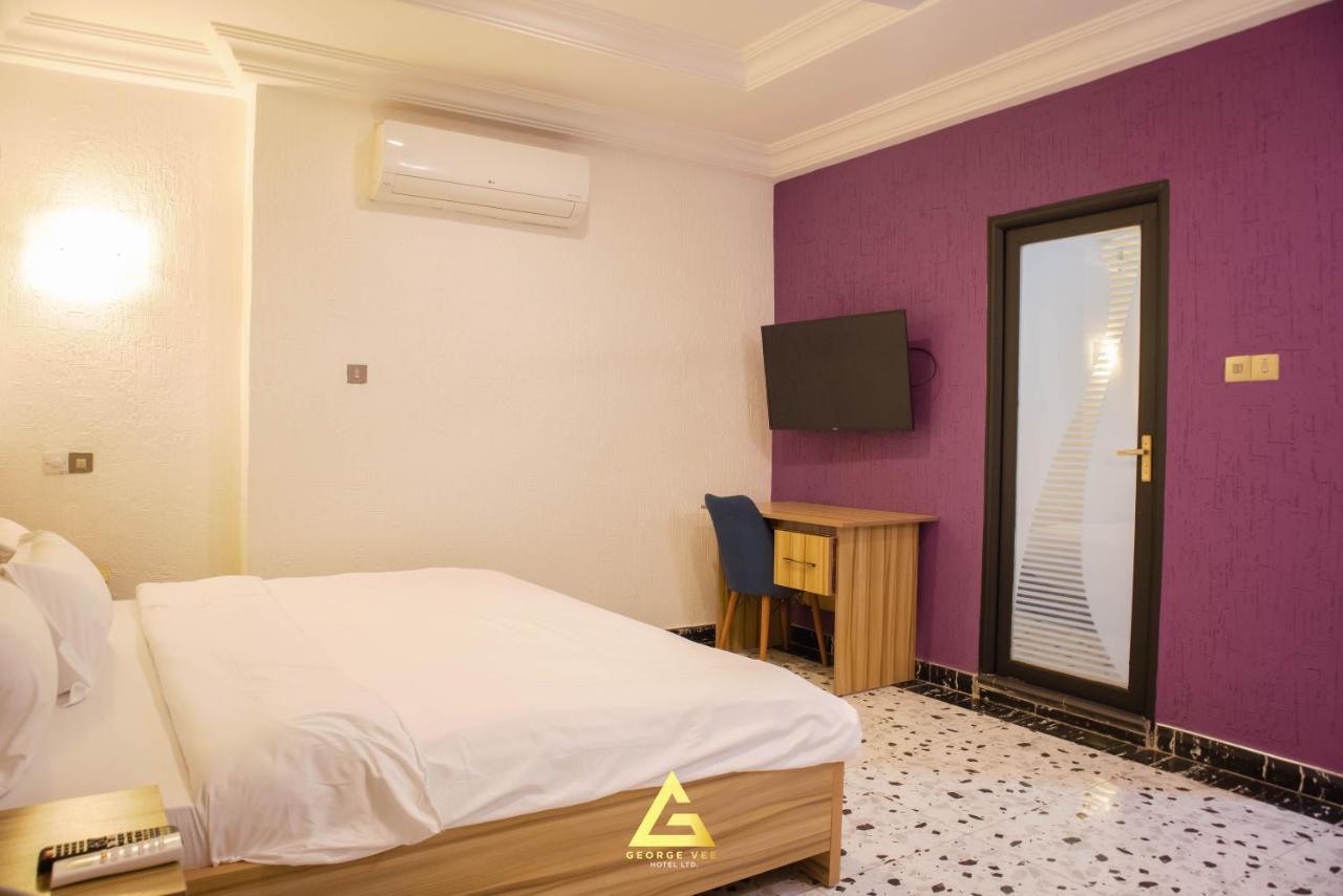 George Vee Hotel Ltd Kumasi Exteriör bild