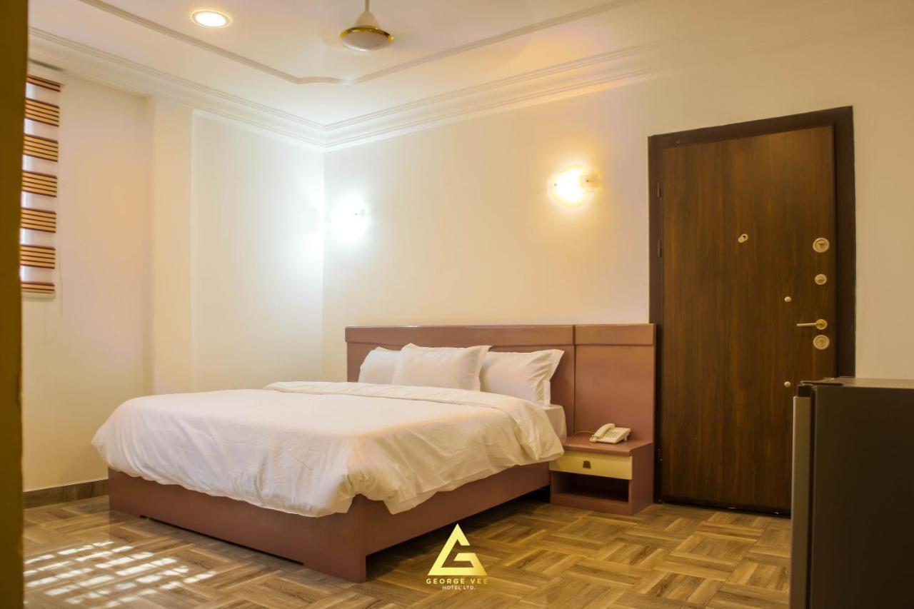 George Vee Hotel Ltd Kumasi Exteriör bild